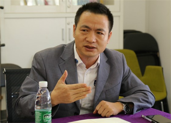 深圳城市服務(wù)商：加盟左右手，實現(xiàn)專業(yè)化信息化轉(zhuǎn)型