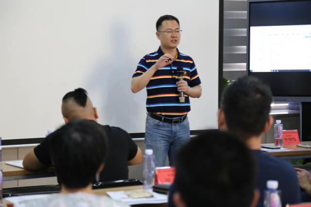 左右手合伙人深圳百得勝陳總精彩分享-為何加盟左右手？