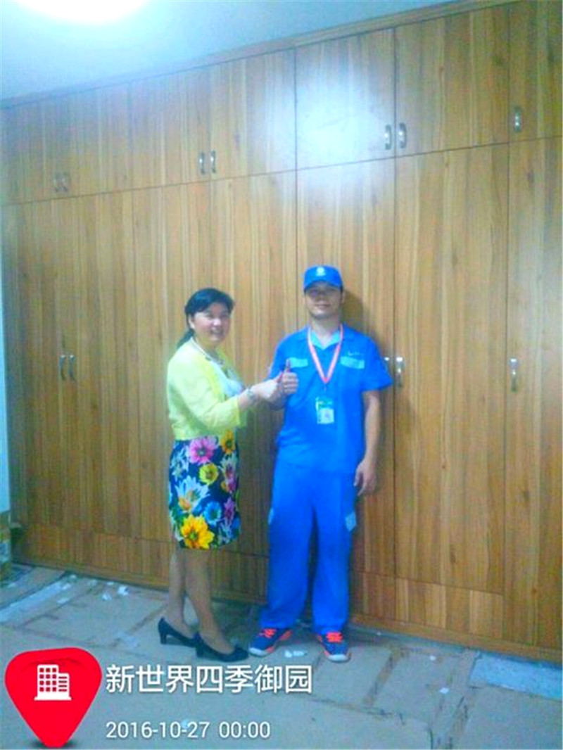 客戶好評如潮，難怪左右手家居安裝師傅如此“嘚瑟”