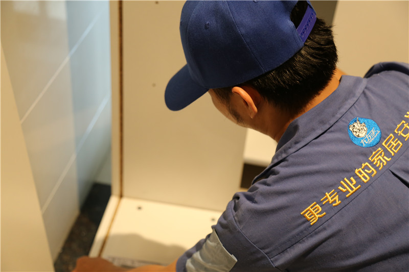 定制衣柜安裝最全攻略，趕快學(xué)起來