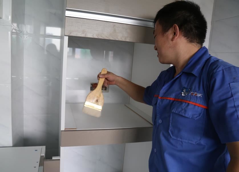 老鐵，這些定制家具的問題扎心了嗎？