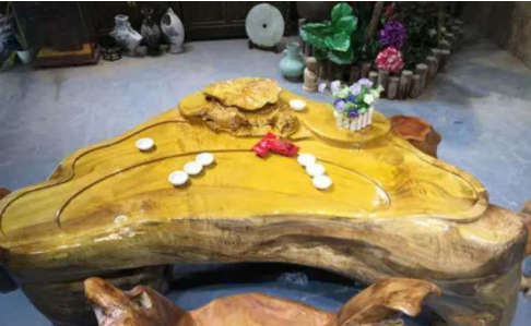 樟木根雕茶幾價(jià)格，根雕茶幾如何保養(yǎng)?