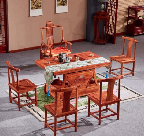 紅木家具，應(yīng)該怎么搭配擺設(shè)?