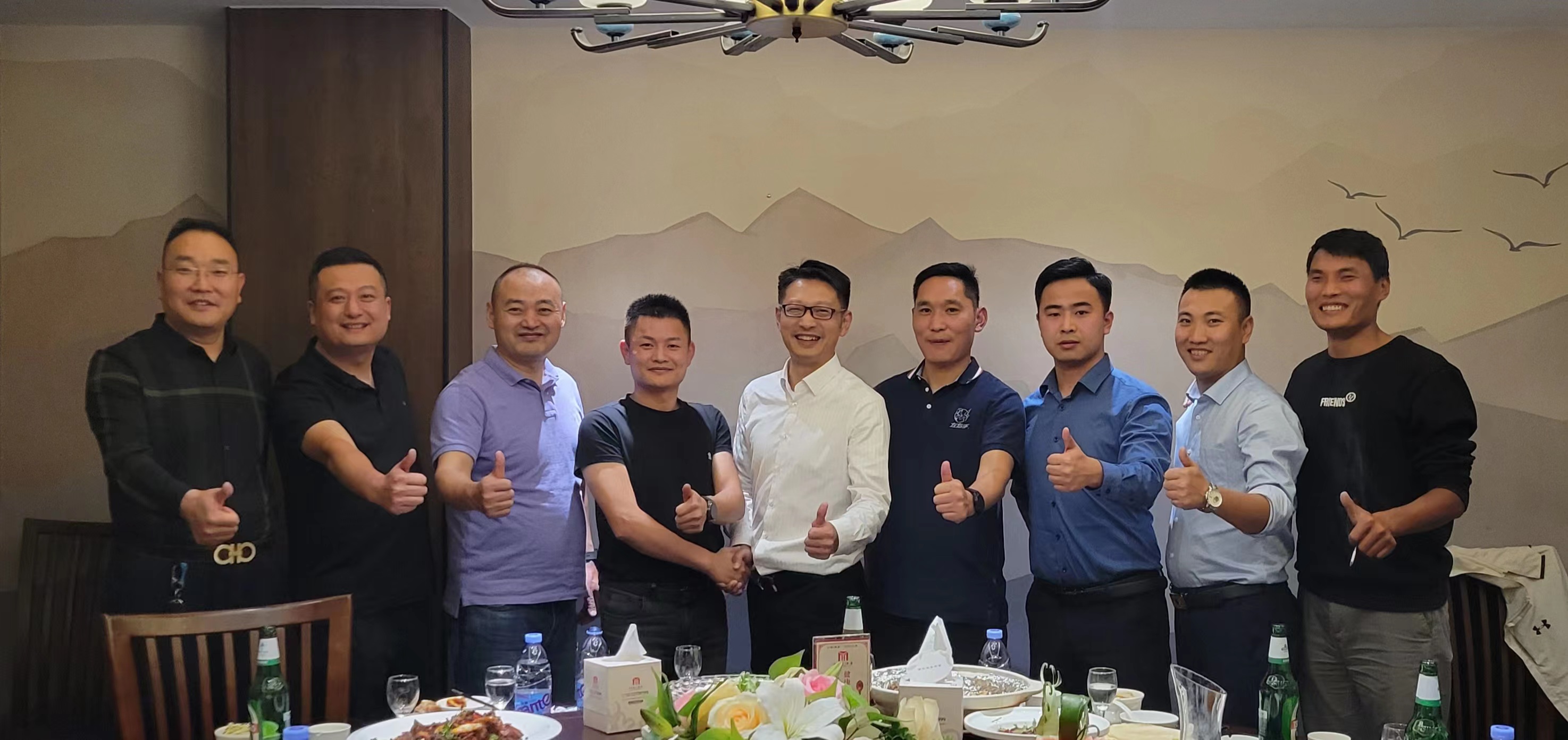 左右手的又一步奮進(jìn)，沖擊山東市場(chǎng)！